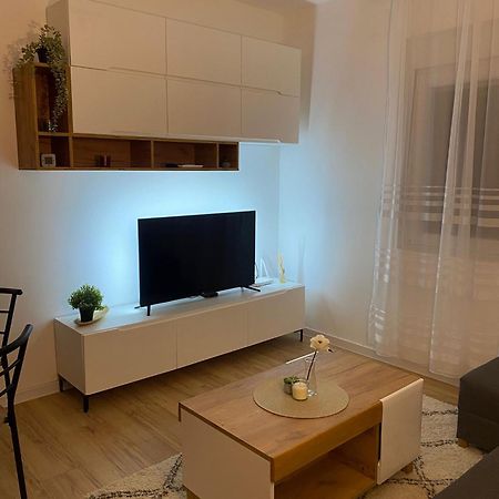 Urban Oasis Apartment Sajmiste Eksteriør billede
