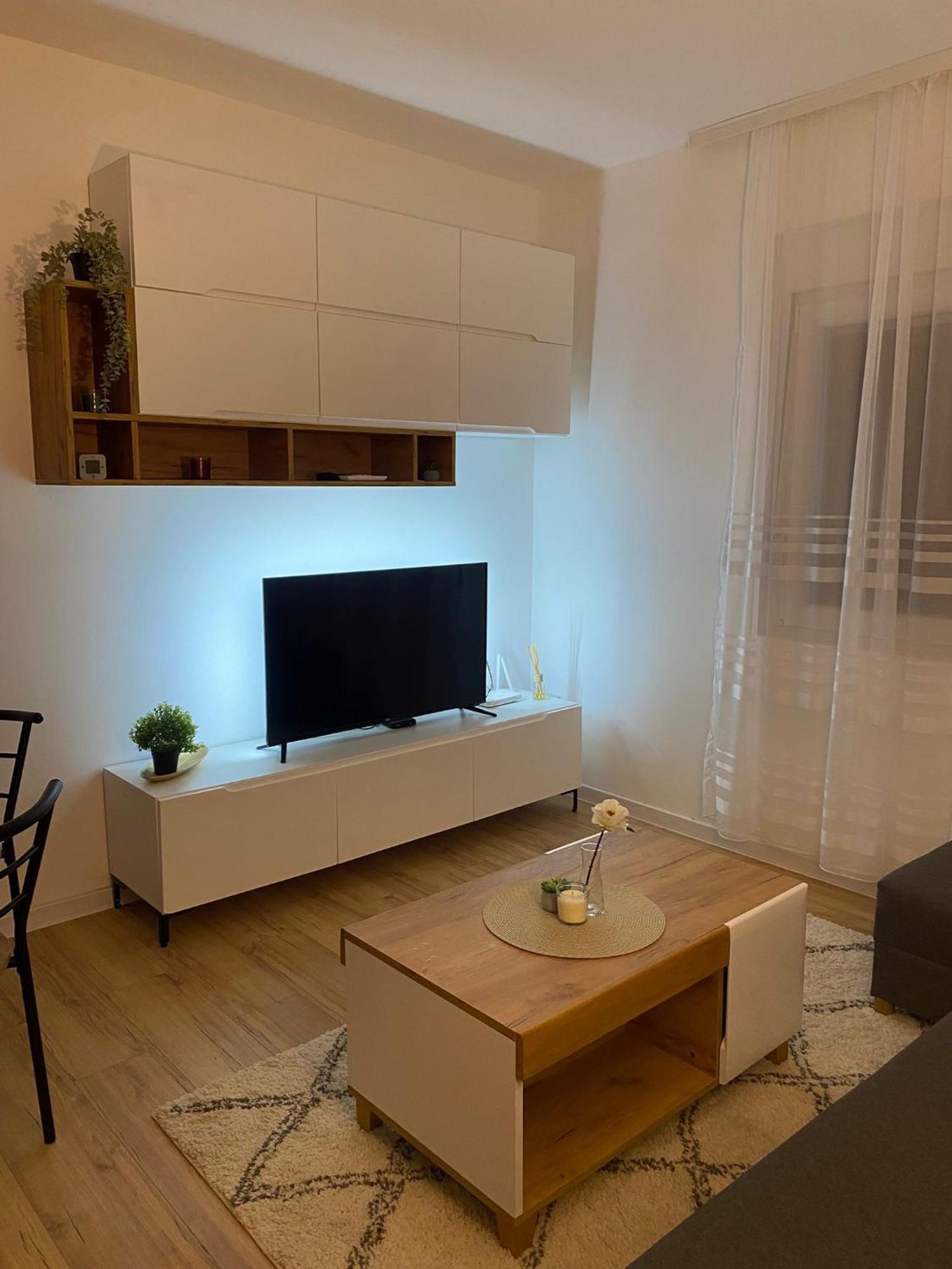 Urban Oasis Apartment Sajmiste Eksteriør billede